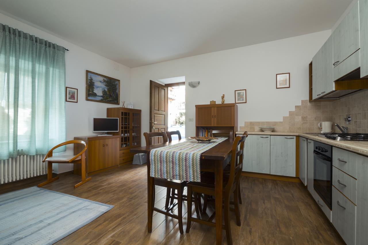 Maison Du Tata Antey-Saint-Andre Luaran gambar